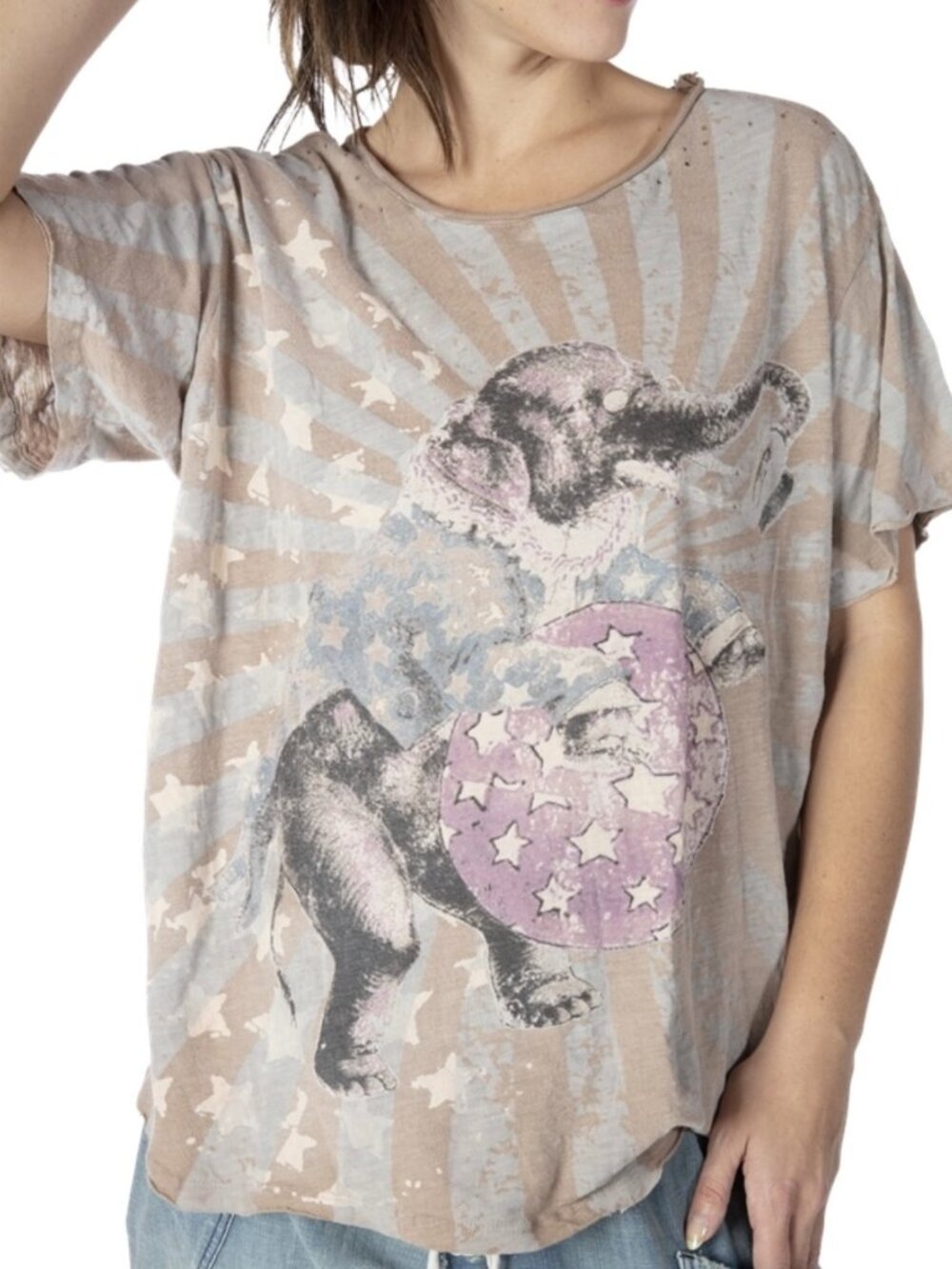 Magnolia Pearl Main Act Elephant Tee